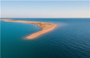 تکرار فاجعه ارومیه در خزر؛ نقش پنهان جنگ و سدها در خشکی بزرگ‌ترین دریاچه دنیا