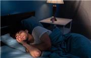 پژوهش جدید: خوابیدن به پاکسازی مغز از ضایعات متابولیک کمک می‌کند